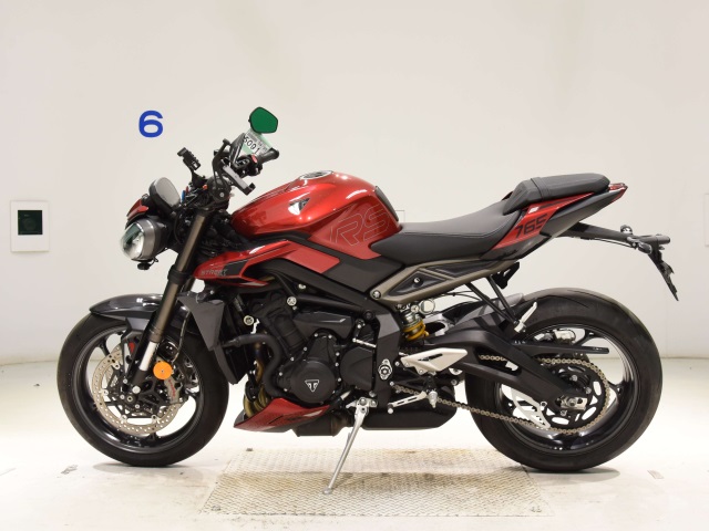 Triumph STREET TRIPLE RS