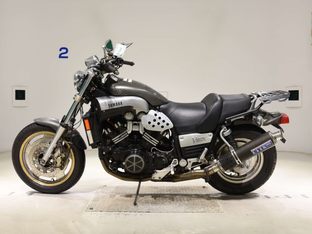 Yamaha V-MAX