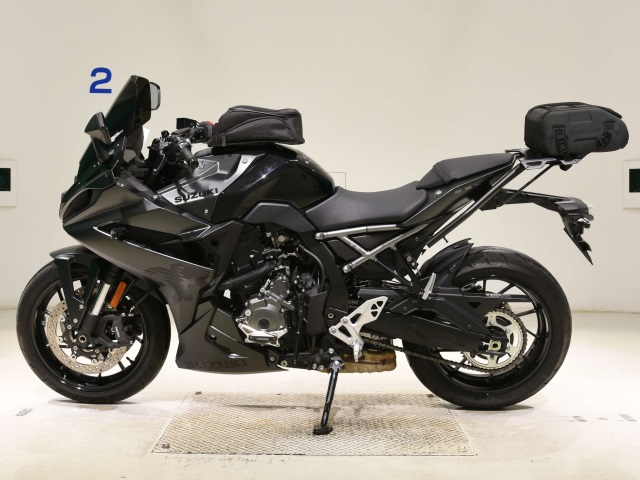 Suzuki GSX-8R