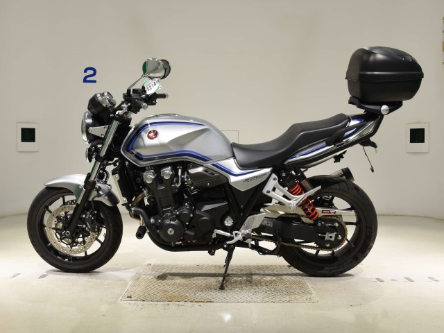 Honda CB1300SF