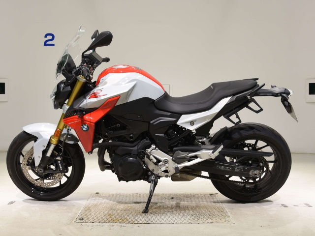 BMW F900R