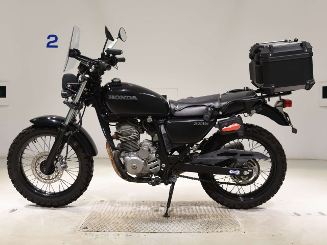 Honda CB223S