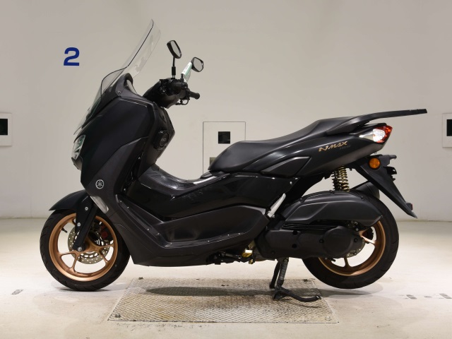 Yamaha NMAX155-2