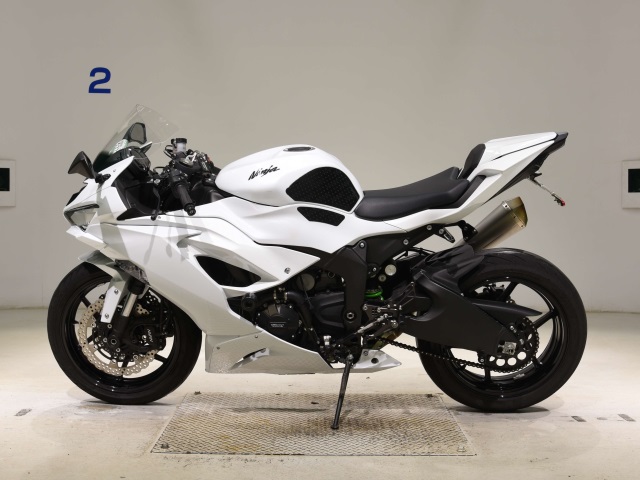 Kawasaki ZX-6RA