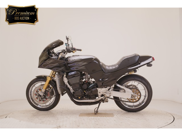 Kawasaki GPZ900R