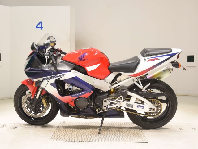 Honda CBR900RR