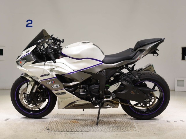 Kawasaki ZX-6RA
