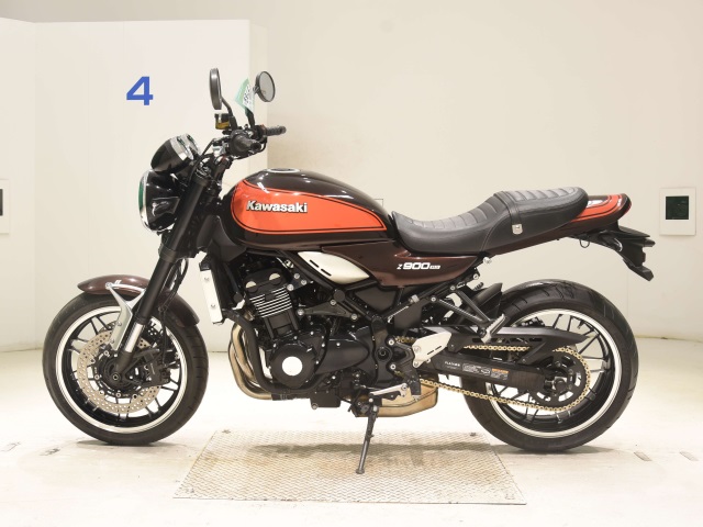 Kawasaki Z900RS