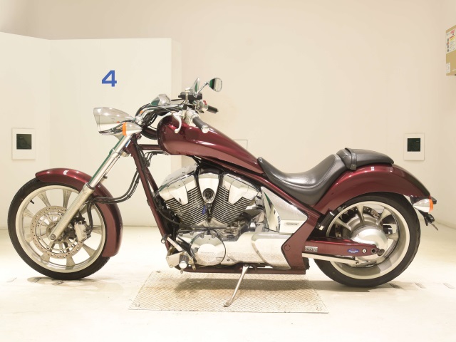 Honda VT1300CXA