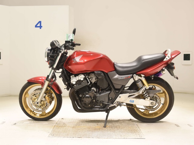 Honda CB400SFV-3