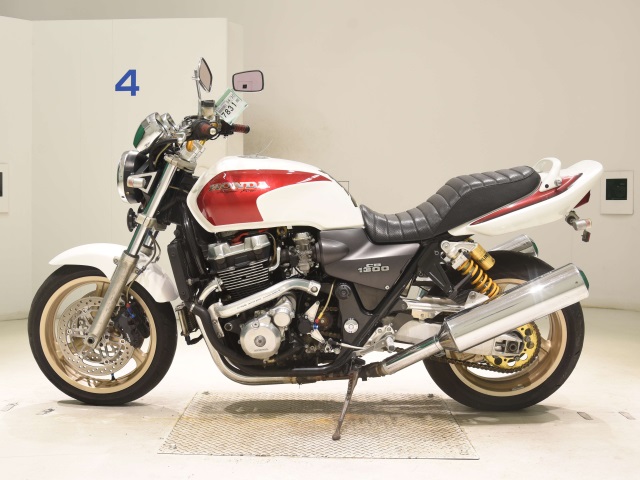 Honda CB1300SF