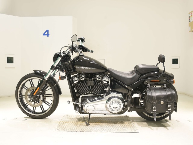 Harley-Davidson Breakout FXBR1750