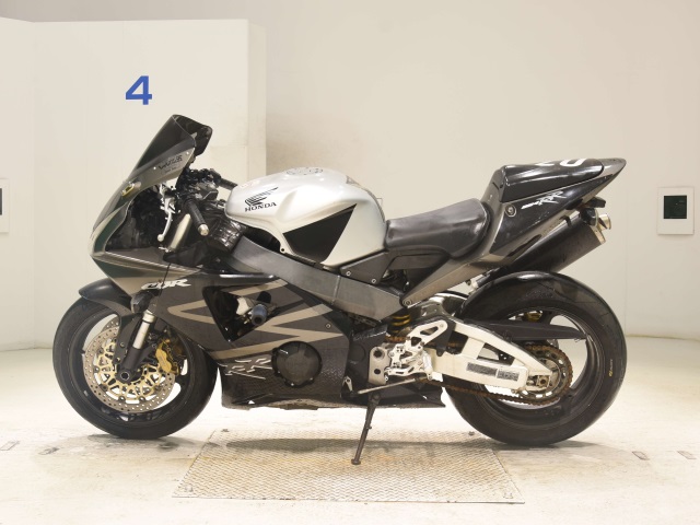 Honda CBR954RR