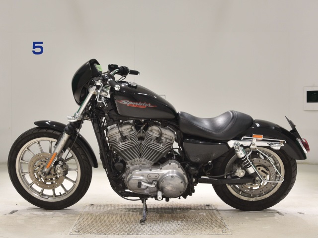 Harley-Davidson Sportster 883 XL883