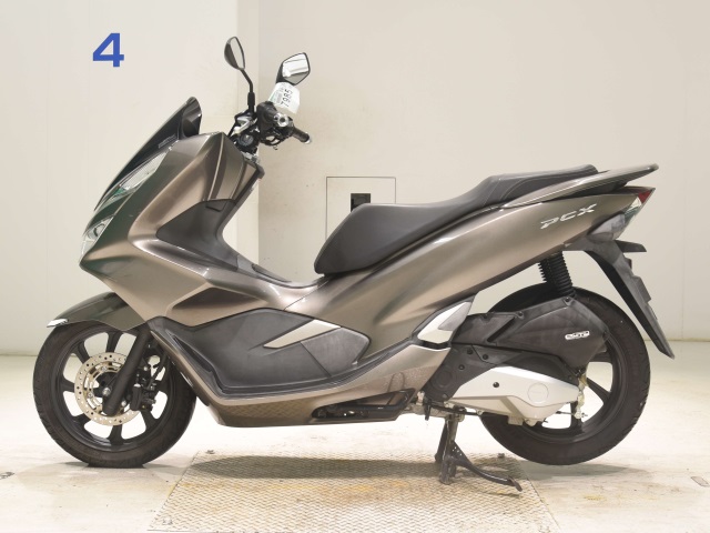 Honda PCX125-3