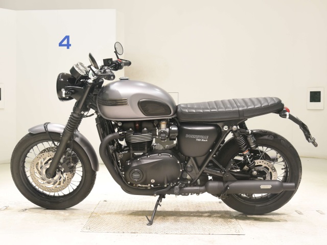 Triumph BONNEVILLE T120