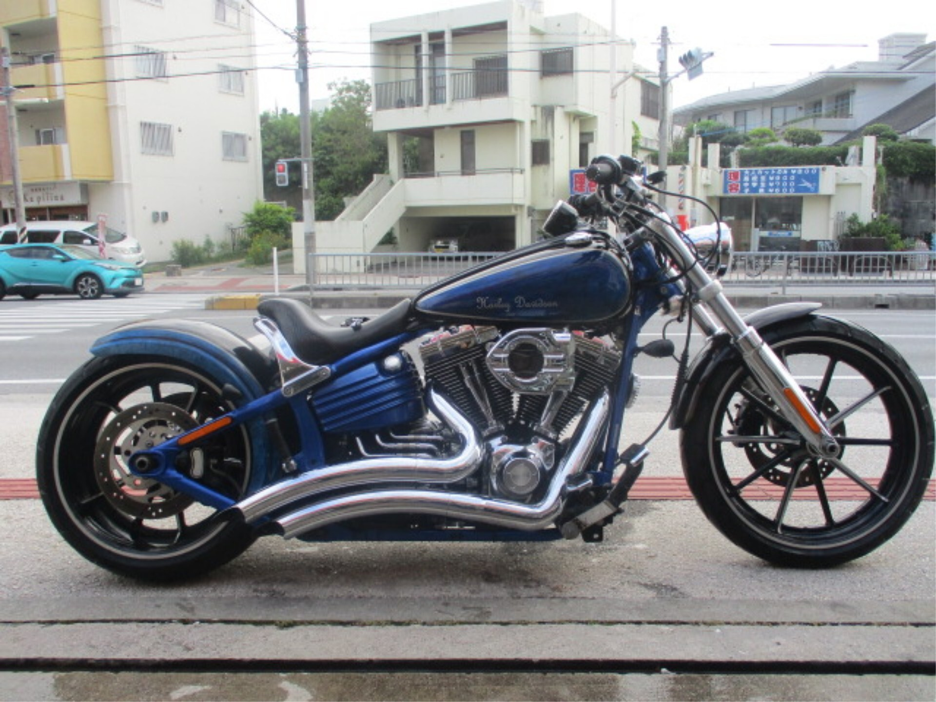 Harley-Davidson Rocker C FXCWC