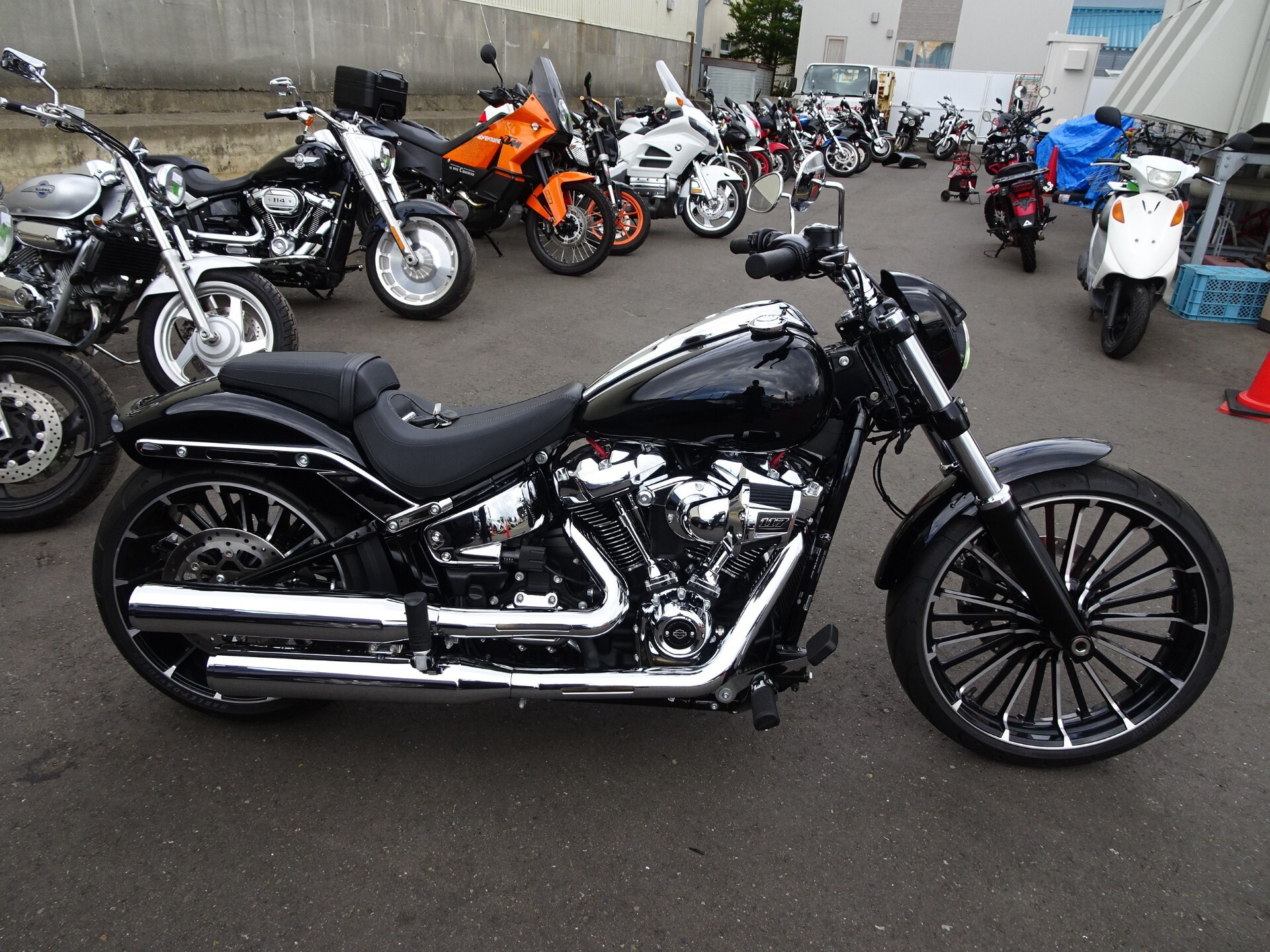 Honda CB223S