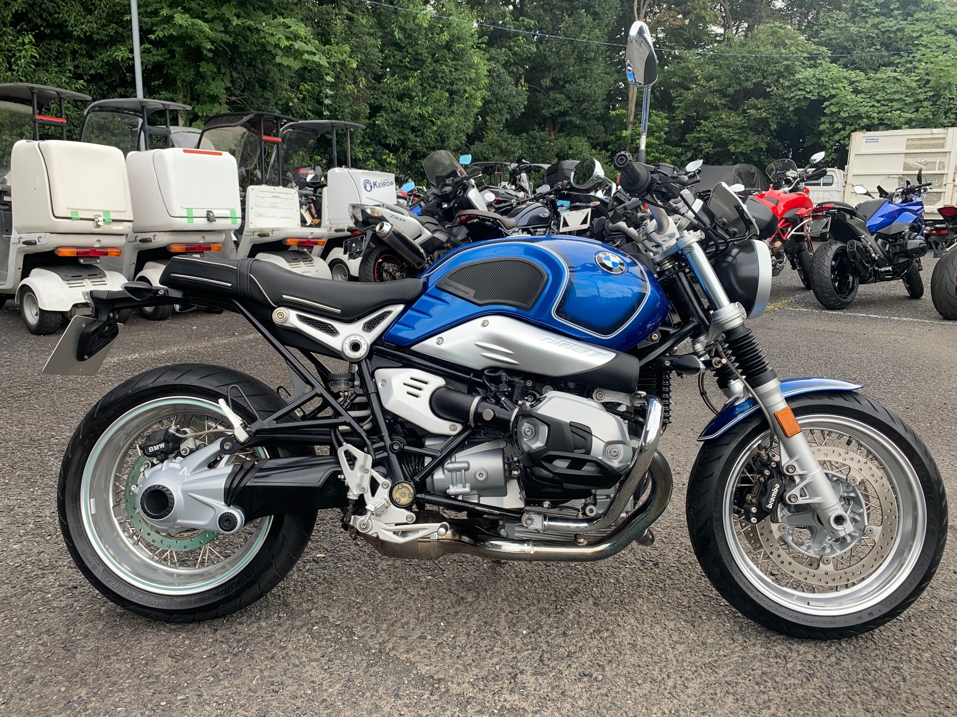 BMW R nineT|5