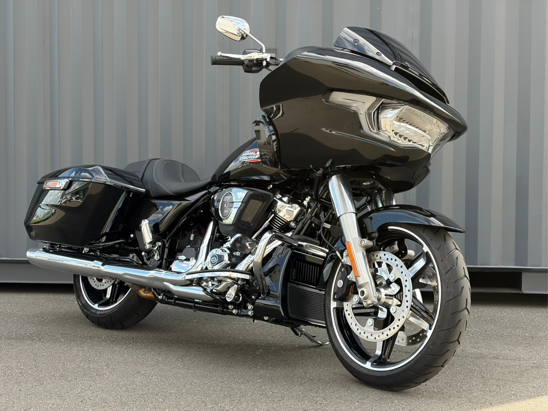 Harley-Davidson Road Glide FLTRX