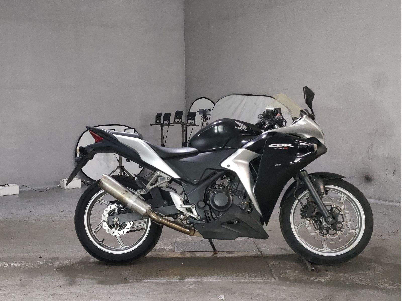 Honda CBR250R