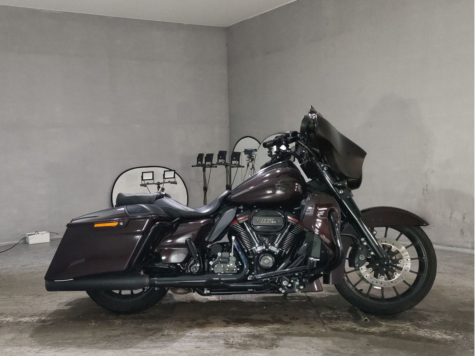 Harley-Davidson CVO Street Glide FLHXSE1920