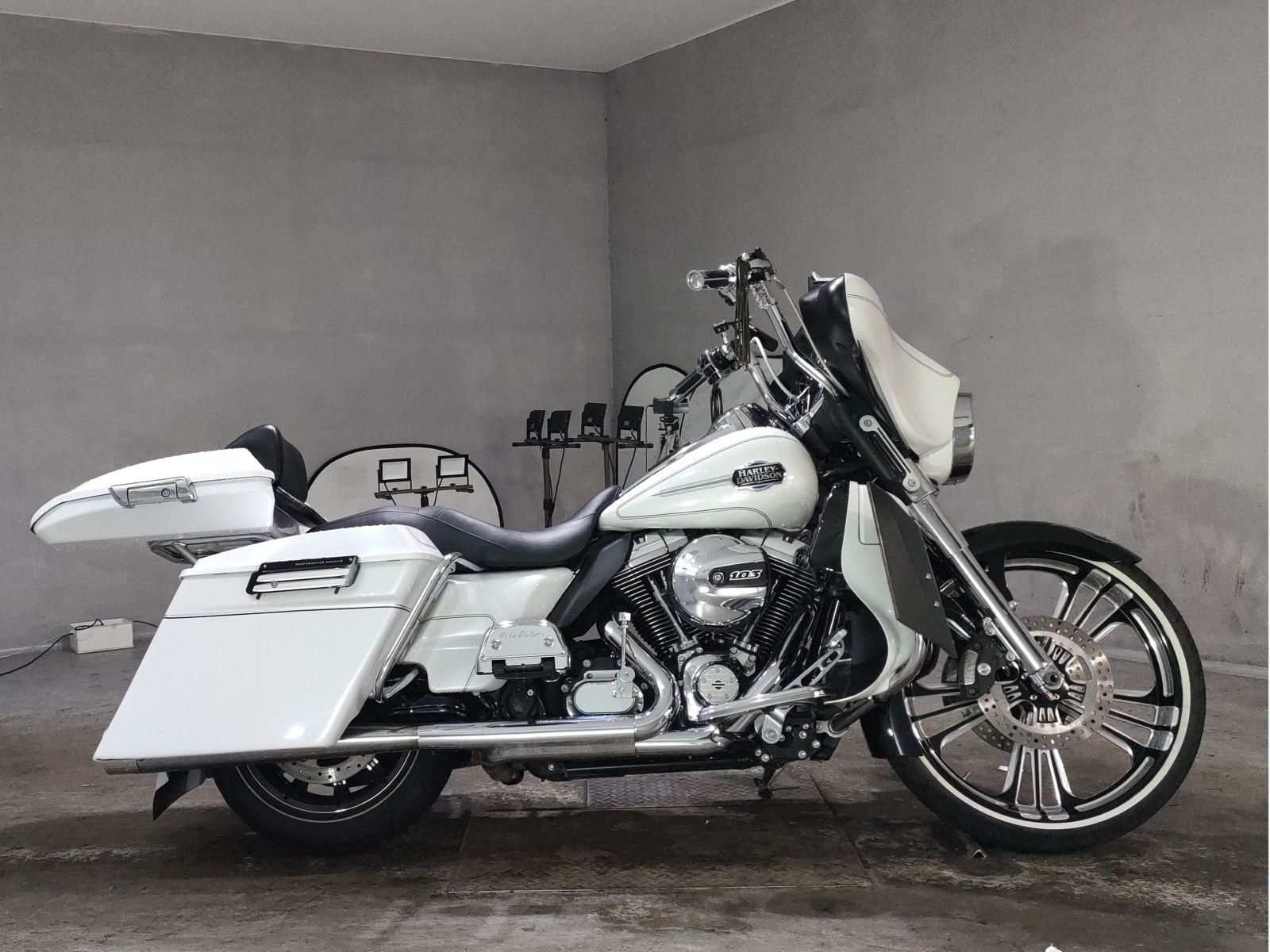 Harley-Davidson Ultra Classic Electra Glide FLHTCU1690