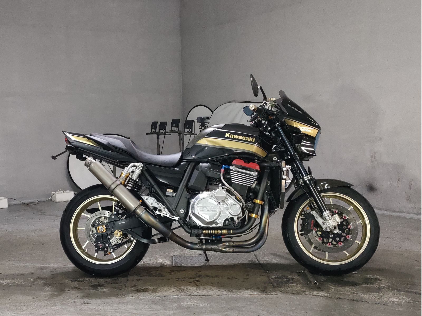 Kawasaki ZRX1200