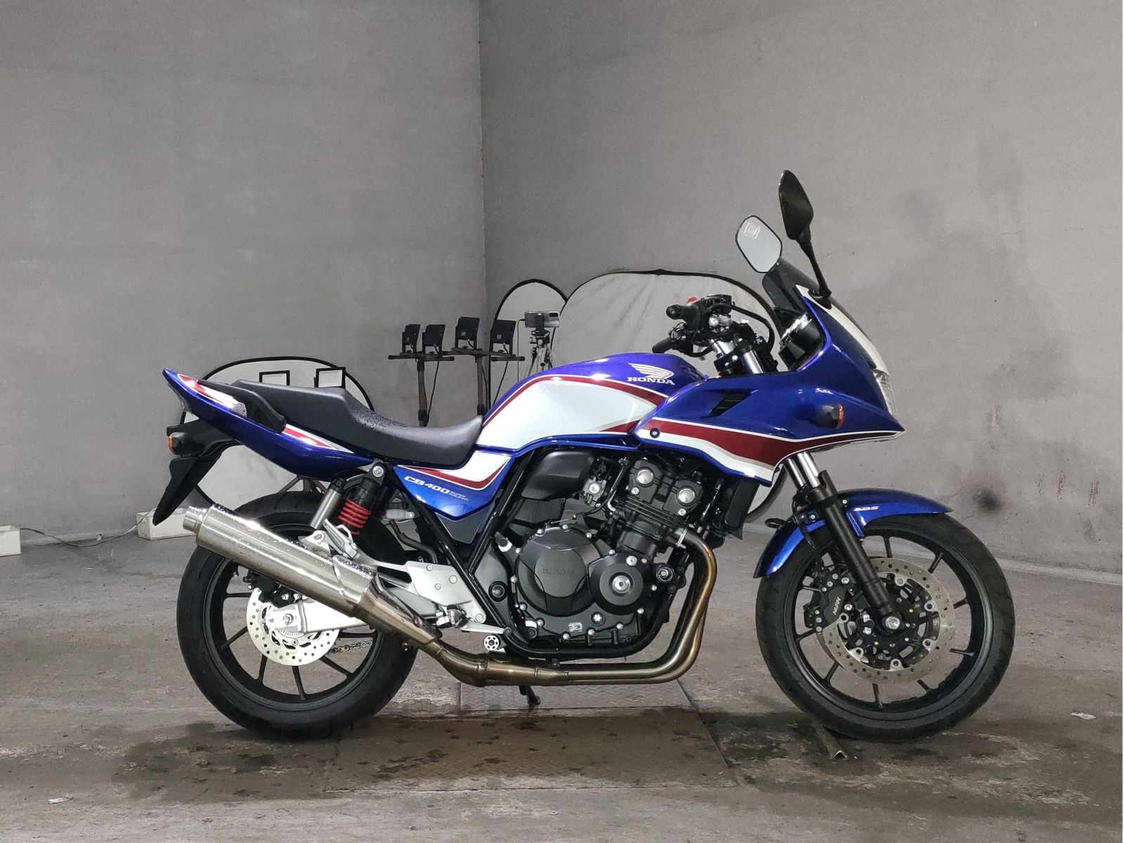 Honda CB400SFV-4 BOLDOR