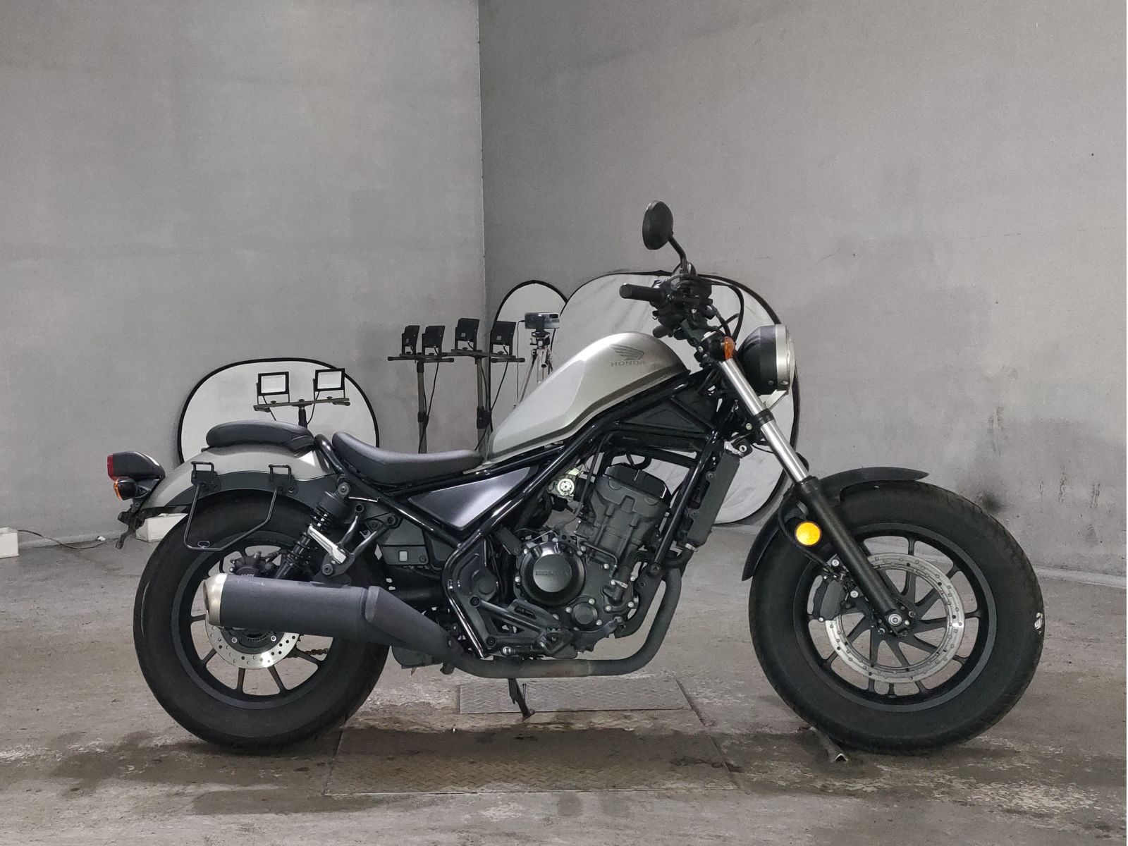 Honda REBEL