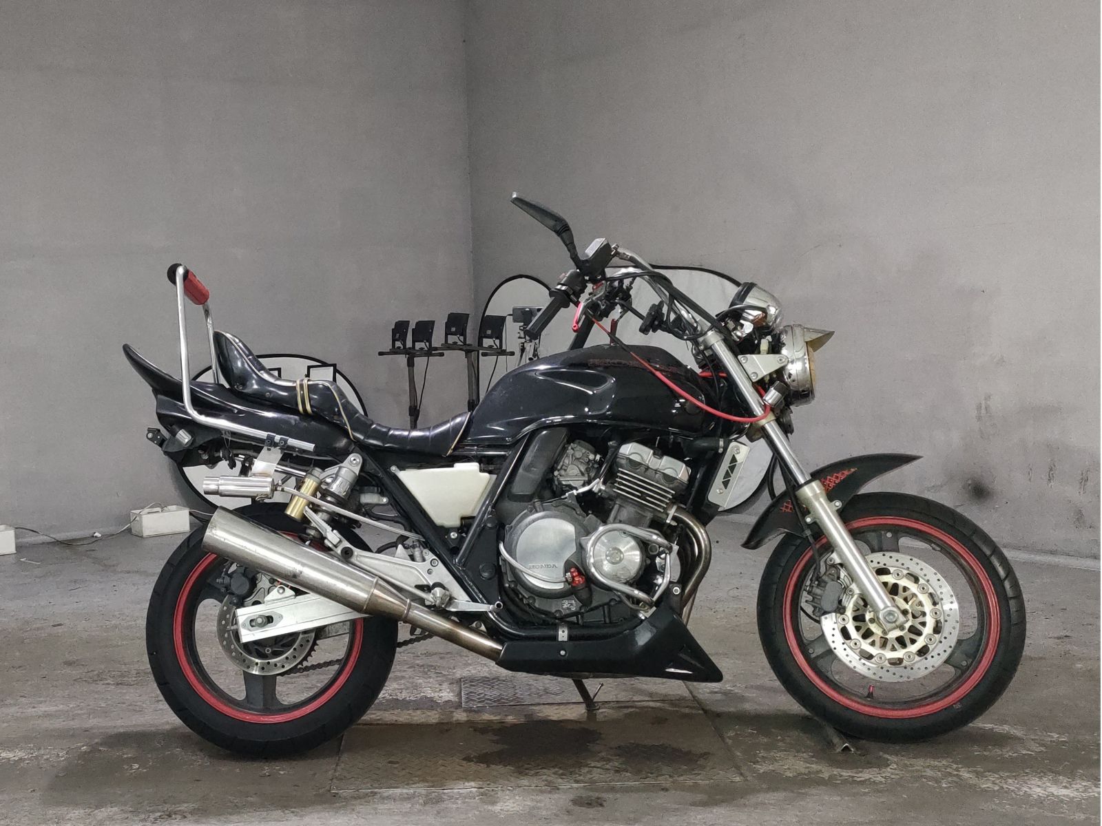 Honda CB400SF