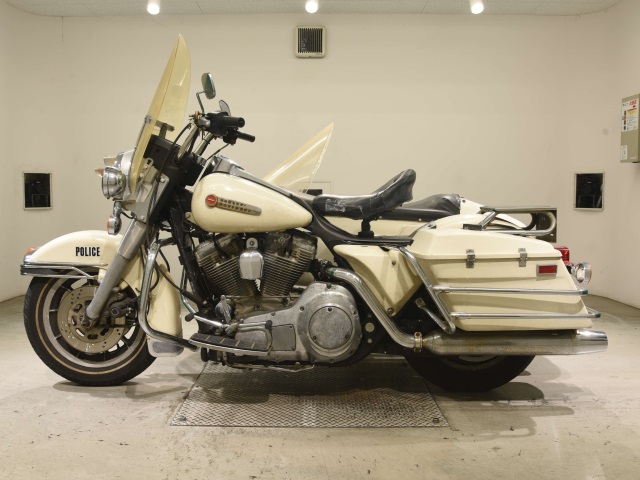 Harley-Davidson Electra Glide Standard FLHTP1340