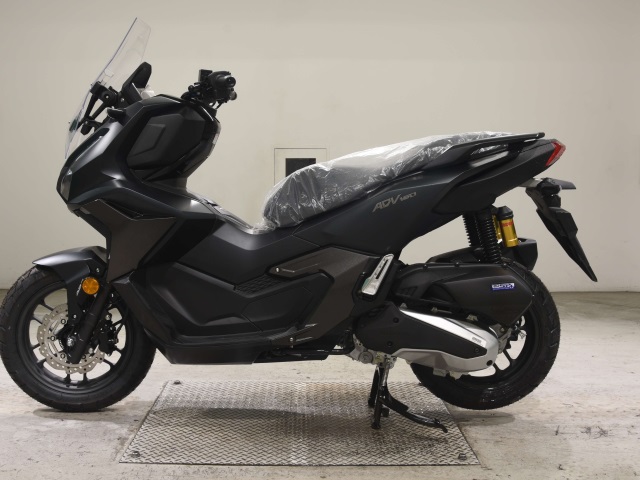 Honda ADV160