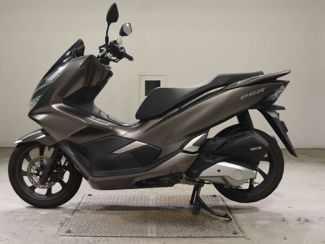 Honda PCX125-3
