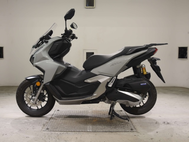 Honda ADV160