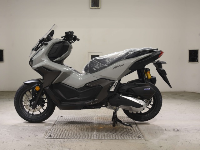 Honda ADV160