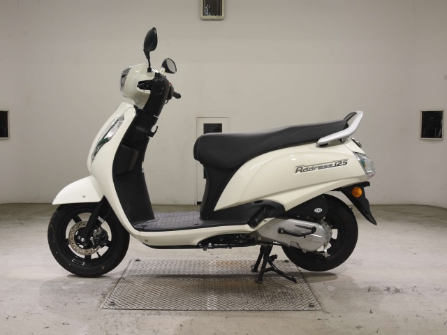 Suzuki ADDRESS 125-2