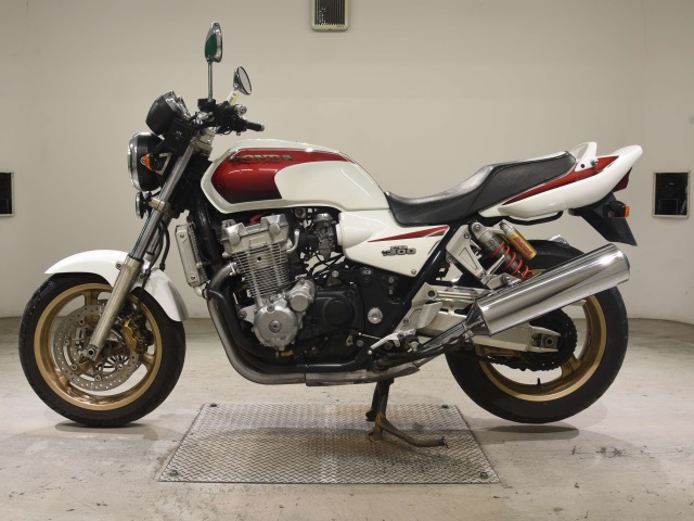 Honda CB1300SF