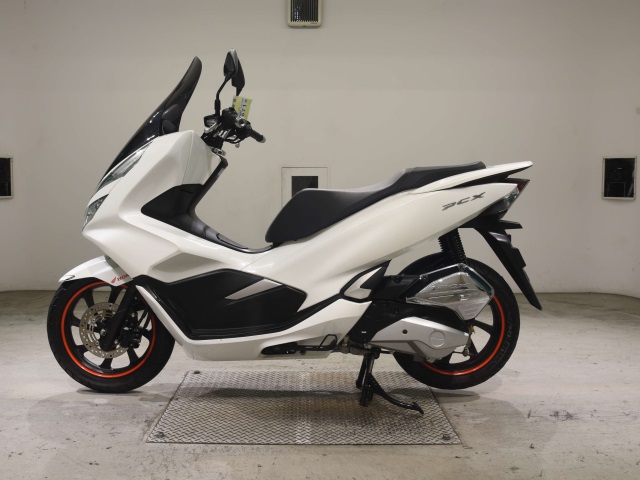 Honda PCX125-3
