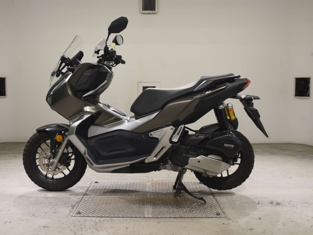 Honda ADV150