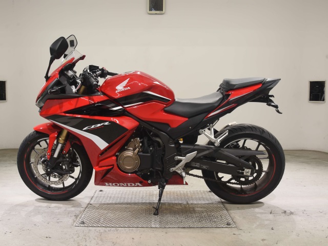 Honda CBR400R-2