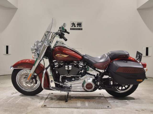 Harley-Davidson Heritage Classic 114 FLHCS1870