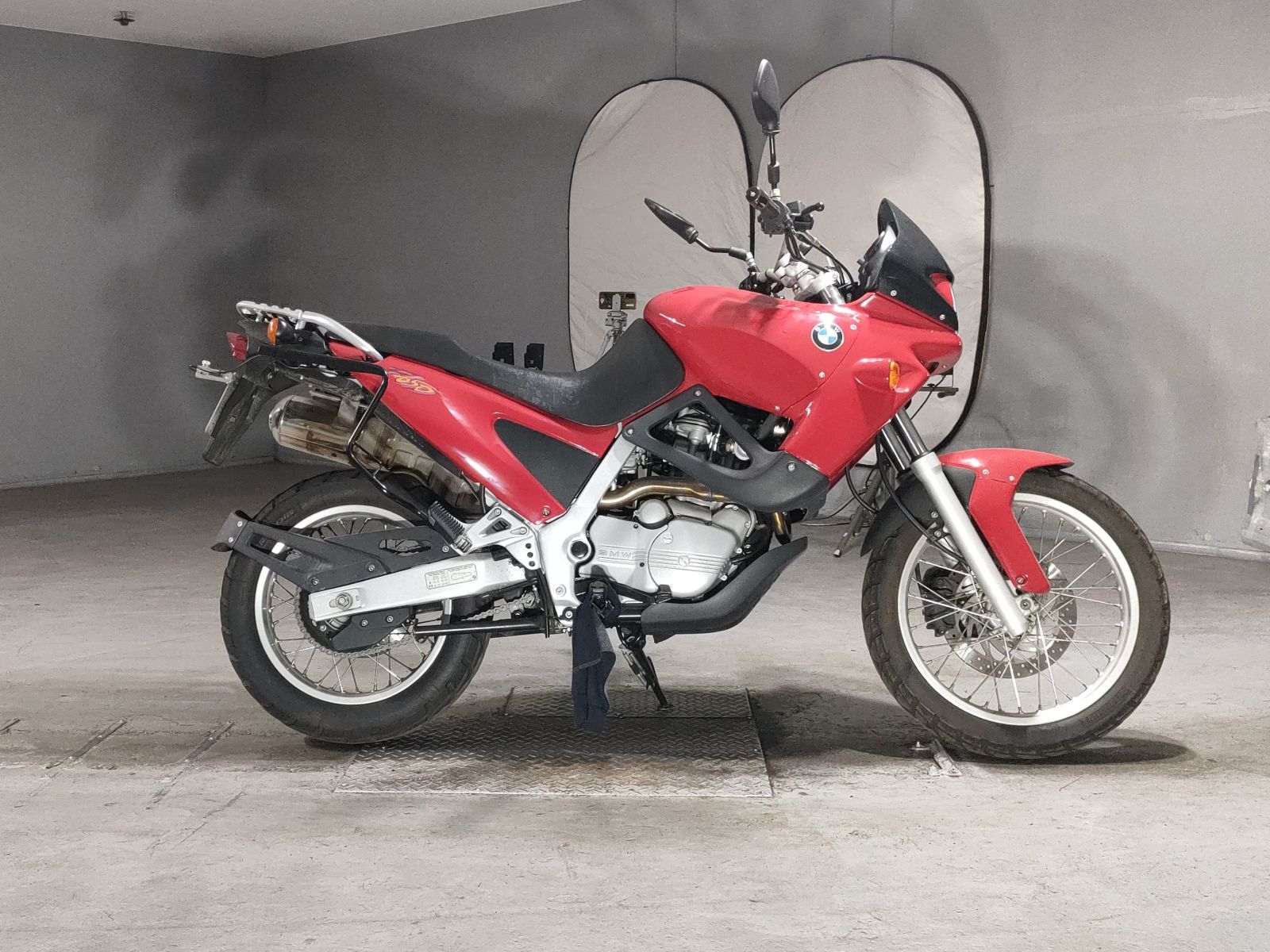 BMW F650