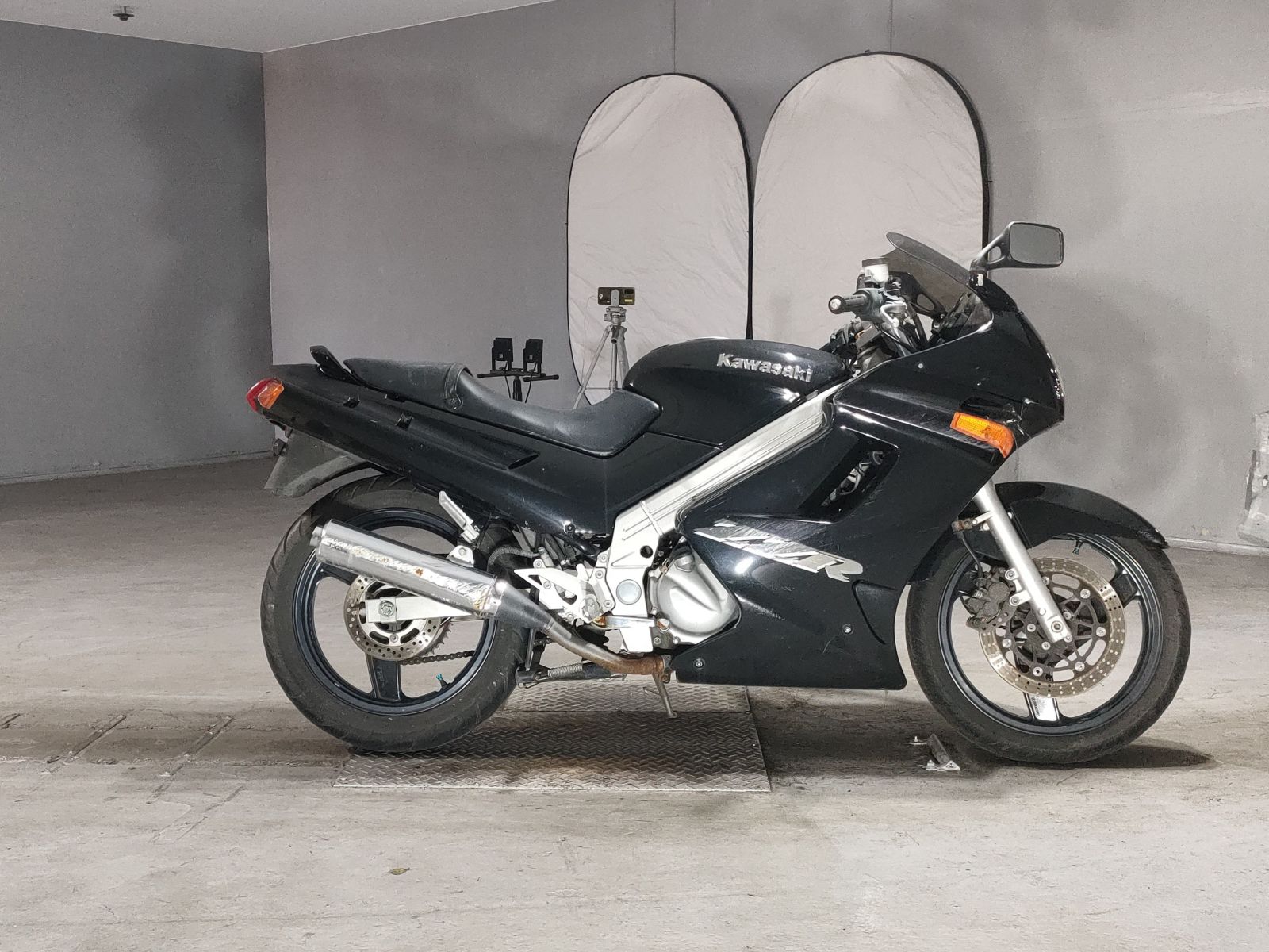 Kawasaki ZZR250