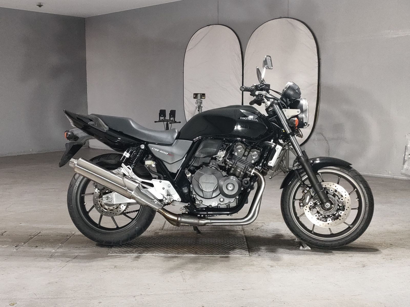 Honda CB400SFV-4