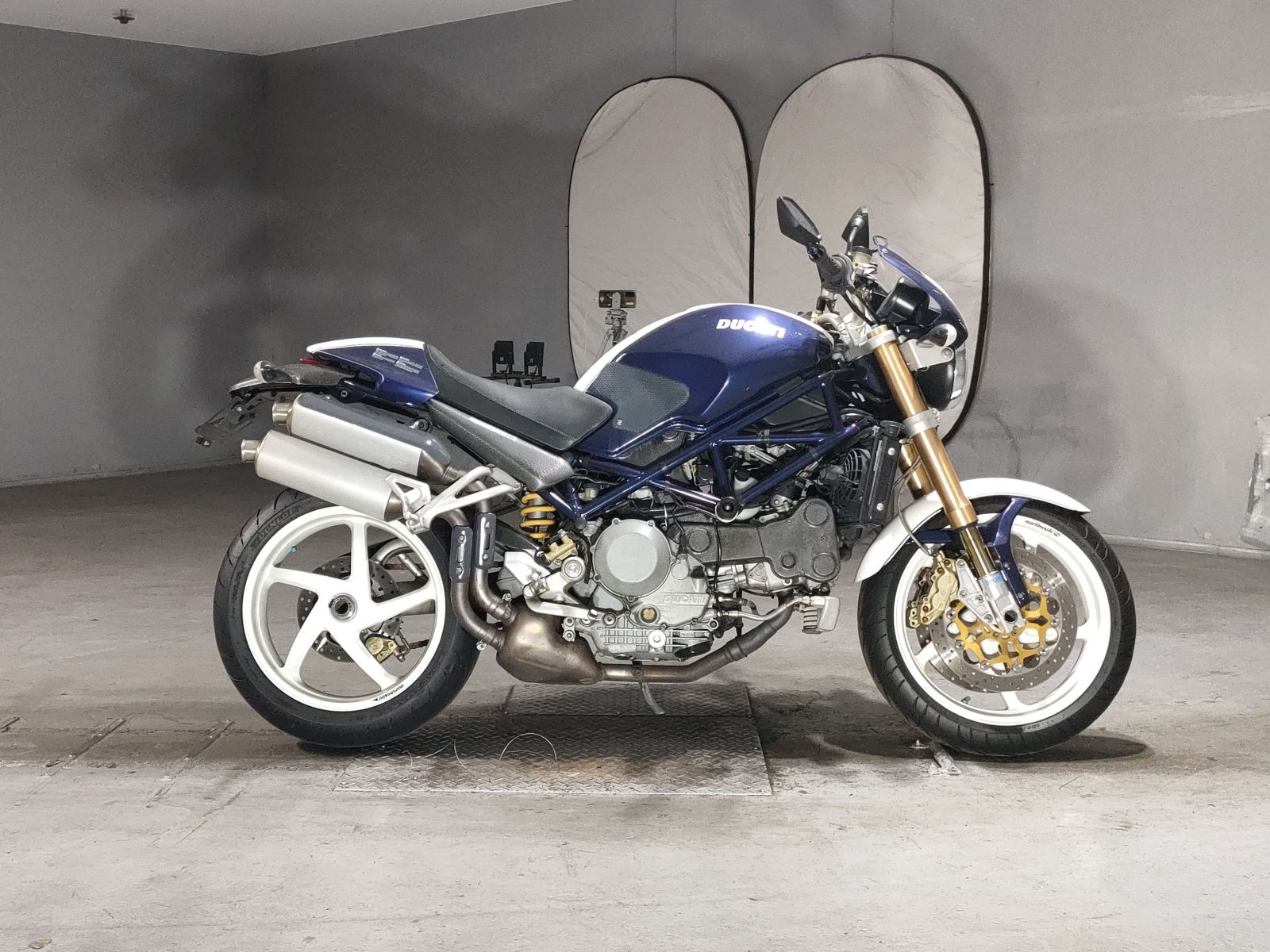 Ducati MONSTER S4R
