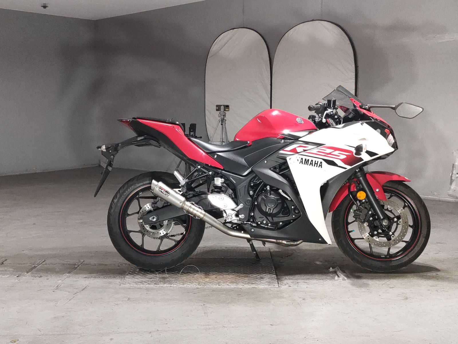 Yamaha YZF-R25