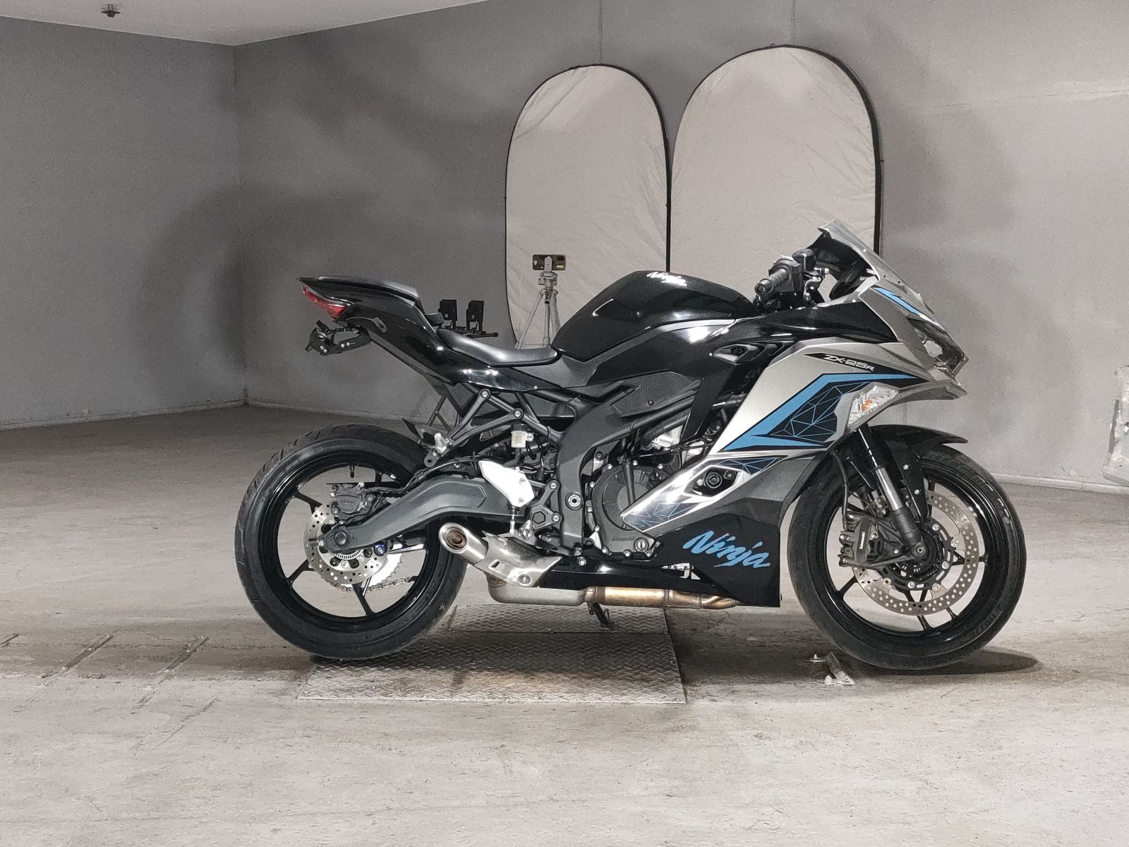 Kawasaki NINJA ZX-25R