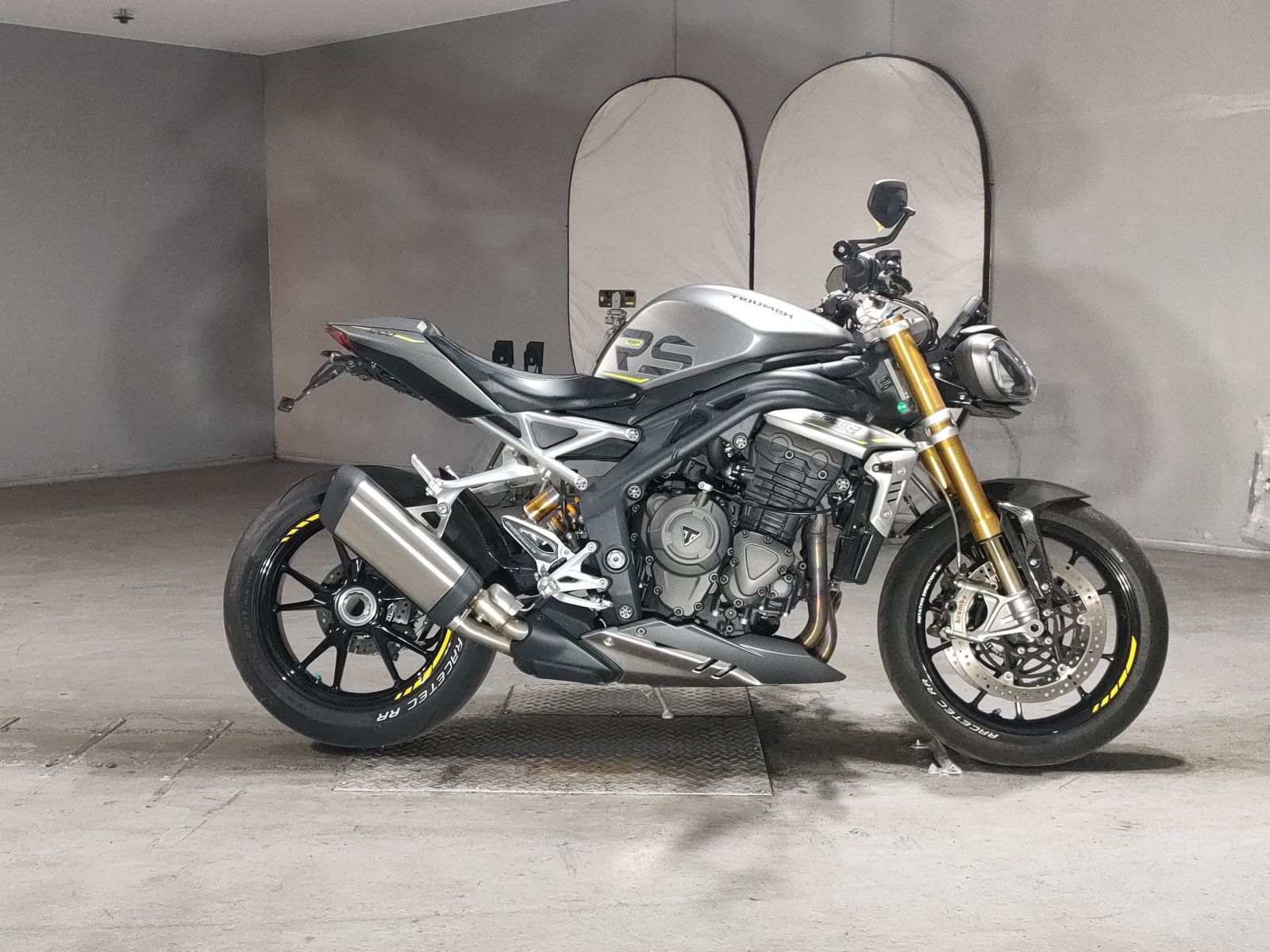 Triumph SPEED TRIPLE 1200RS