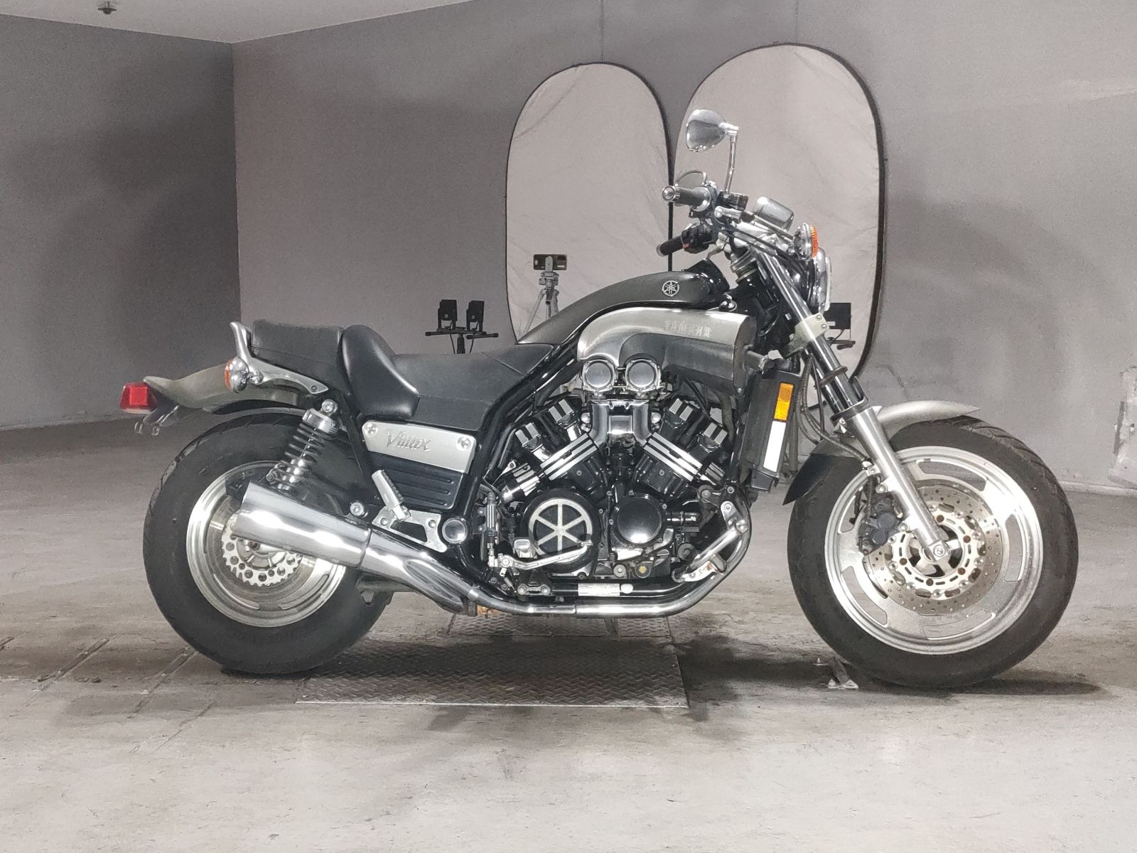 Yamaha V-MAX